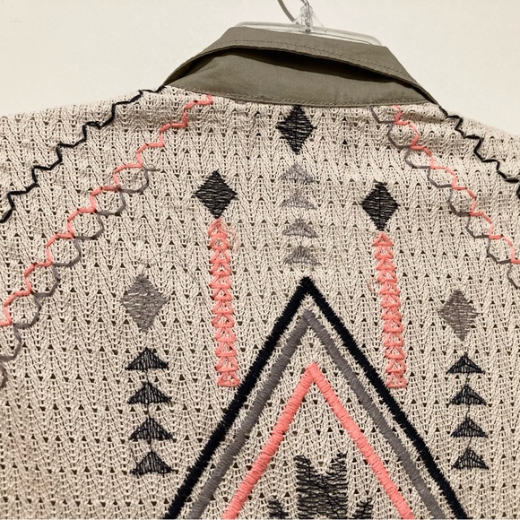 Blu Pepper Lightweight Drawstring Crochet Back Jacket, Sz S, Tan - Picture 9 of 11